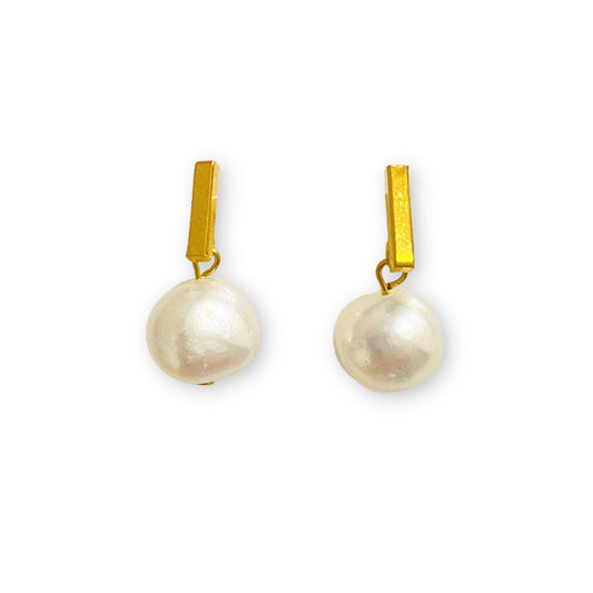 Josie Pearl Earrings